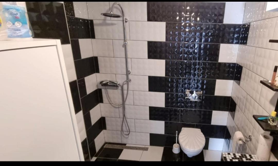 Vila Nika Bilice Exteriér fotografie
